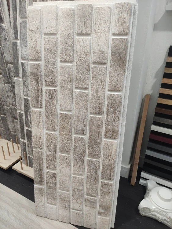 UNISPO Fasádní obklad – cihla UDT414 - 120x50x3,5cm / 0,6m²