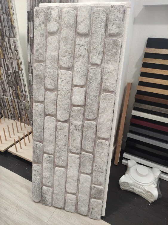 UNISPO Fasádní obklad – cihla UAC04 - 120x50x3,5cm / 0,6m²
